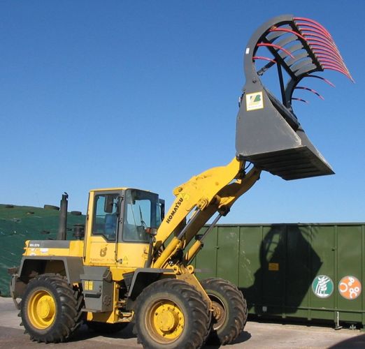 S80 ковш силосный AXXL 5,5-8т