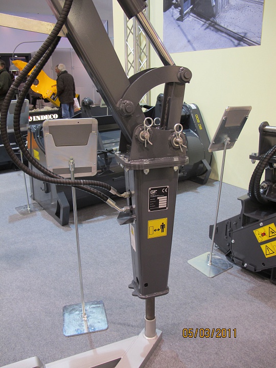 MH Гидромолот