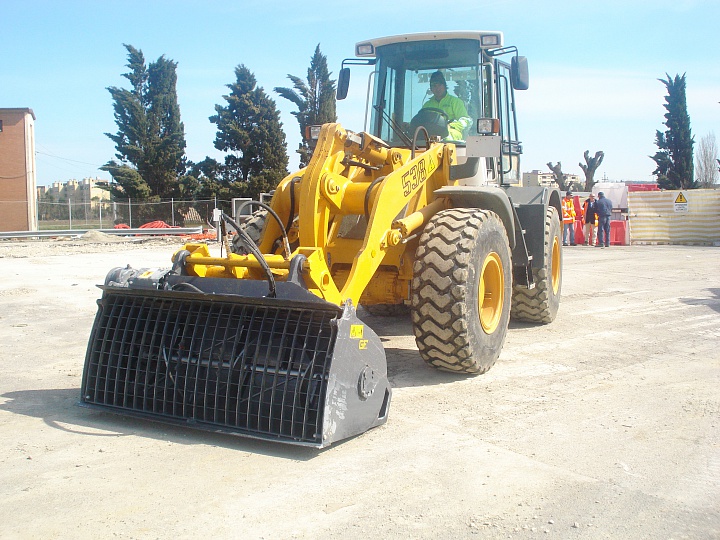 BC Ковш бетоносмесительный